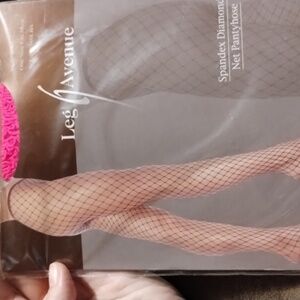 leg Avenue pantyhose